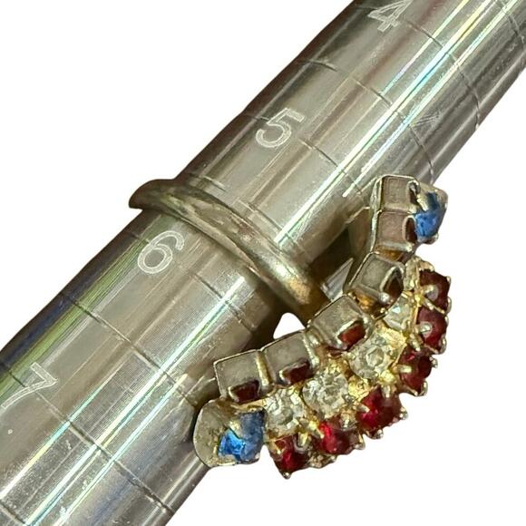 USA Jewelry Bundle: Fourth of July Vintage Fashion Ring, Earrings & Flag Pin - Picture 3 of 15